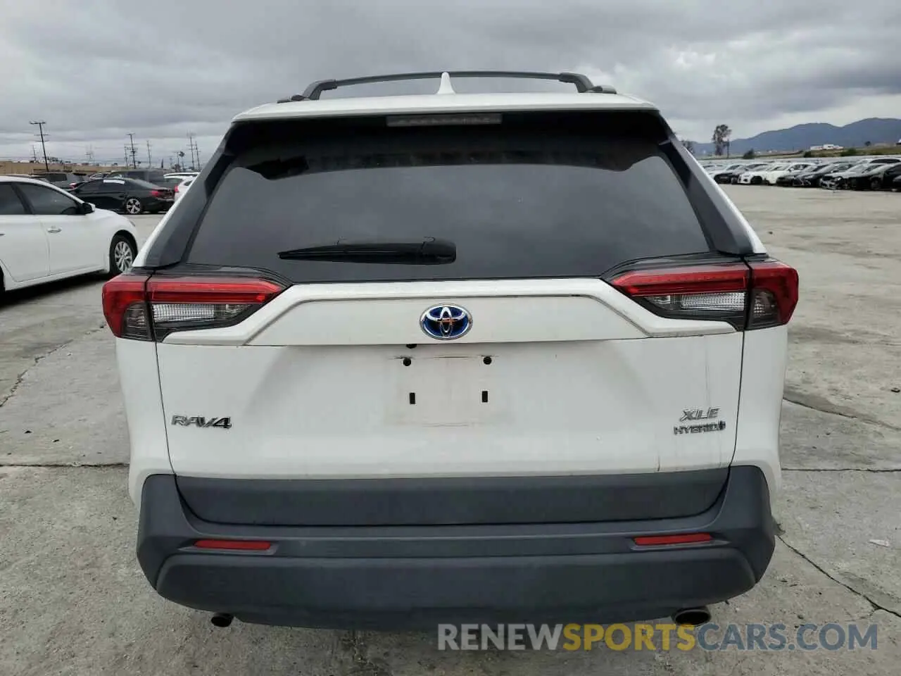 6 fotografías del automóvil dañado 2T3RWRFV1LW054520 TOYOTA RAV4 2020