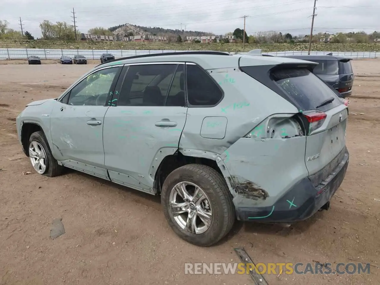 2 fotografías del automóvil dañado 2T3RWRFV2LW057300 TOYOTA RAV4 2020