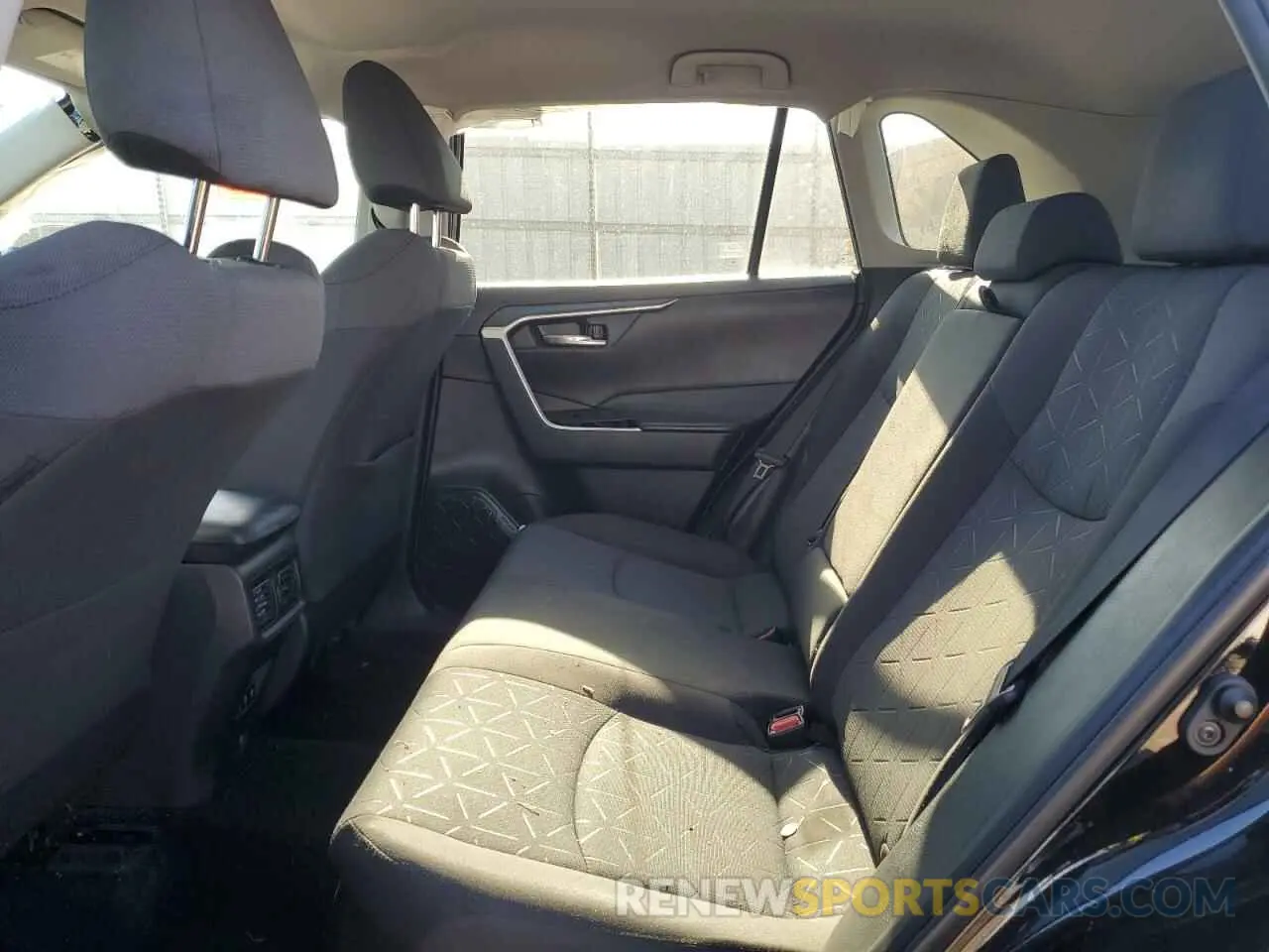 11 fotografías del automóvil dañado 2T3RWRFV3LW089897 TOYOTA RAV4 2020