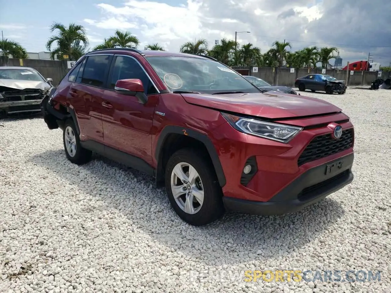 1 fotografías del automóvil dañado 2T3RWRFV5LW052768 TOYOTA RAV4 2020
