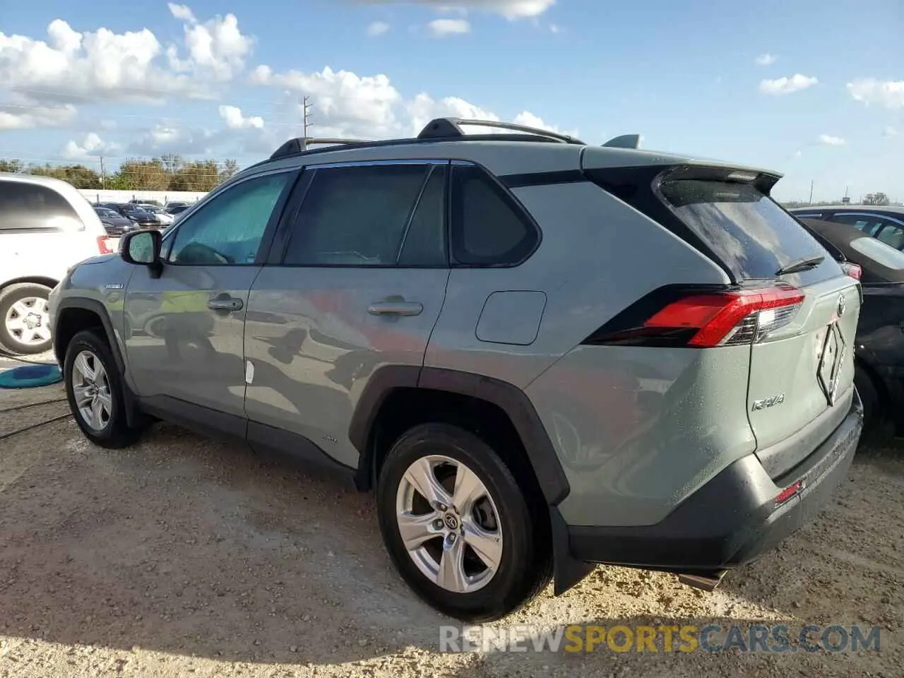 2 fotografías del automóvil dañado 2T3RWRFV8LW066924 TOYOTA RAV4 2020