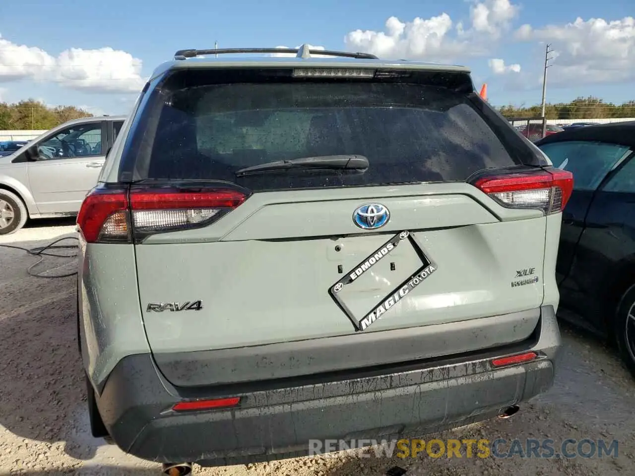 6 fotografías del automóvil dañado 2T3RWRFV8LW066924 TOYOTA RAV4 2020