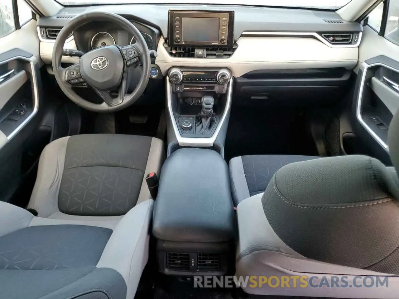 8 fotografías del automóvil dañado 2T3RWRFV8LW066924 TOYOTA RAV4 2020