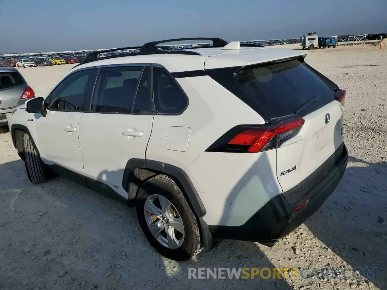 2 fotografías del automóvil dañado 2T3RWRFV8LW069175 TOYOTA RAV4 2020