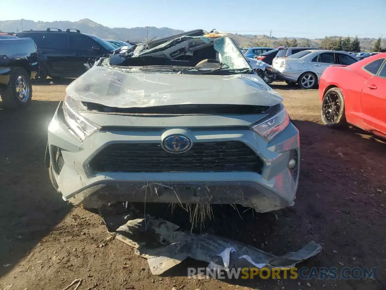 5 fotografías del automóvil dañado 2T3RWRFV8LW070536 TOYOTA RAV4 2020