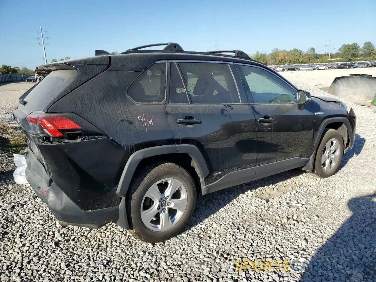 3 fotografías del automóvil dañado 2T3RWRFV9LW070724 TOYOTA RAV4 2020