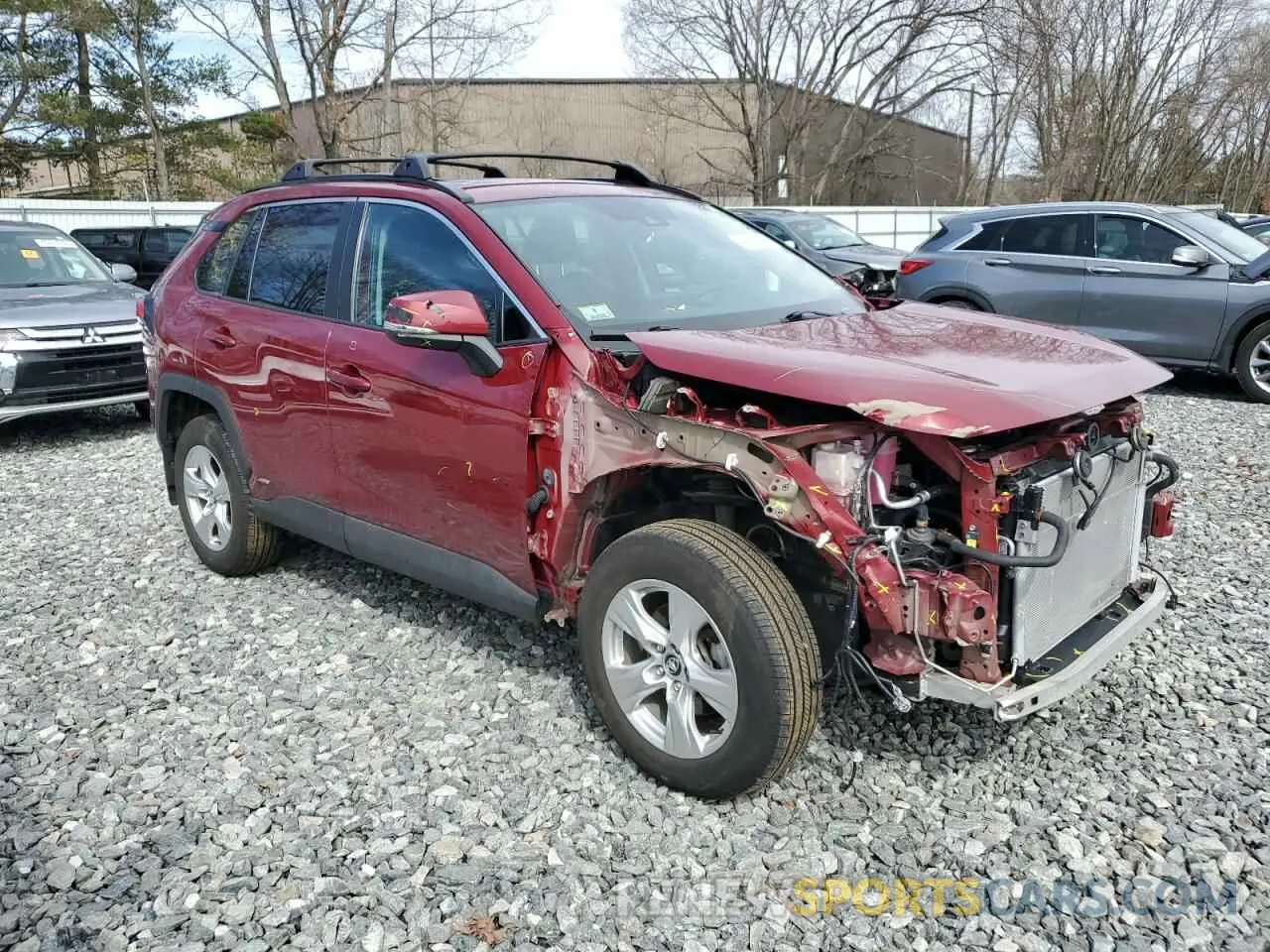 4 fotografías del automóvil dañado 2T3RWRFVXLW062485 TOYOTA RAV4 2020