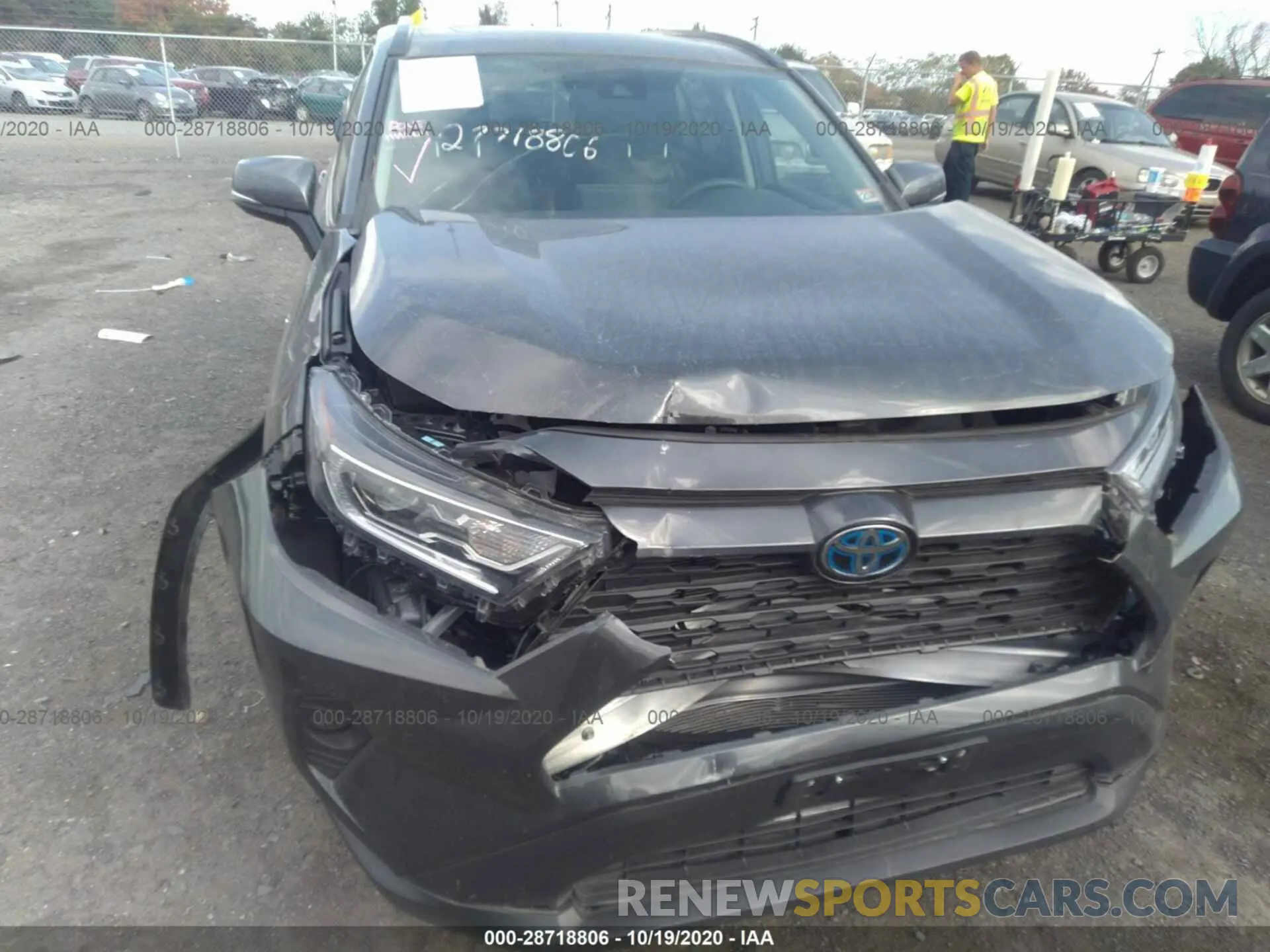 6 fotografías del automóvil dañado 2T3RWRFVXLW073650 TOYOTA RAV4 2020