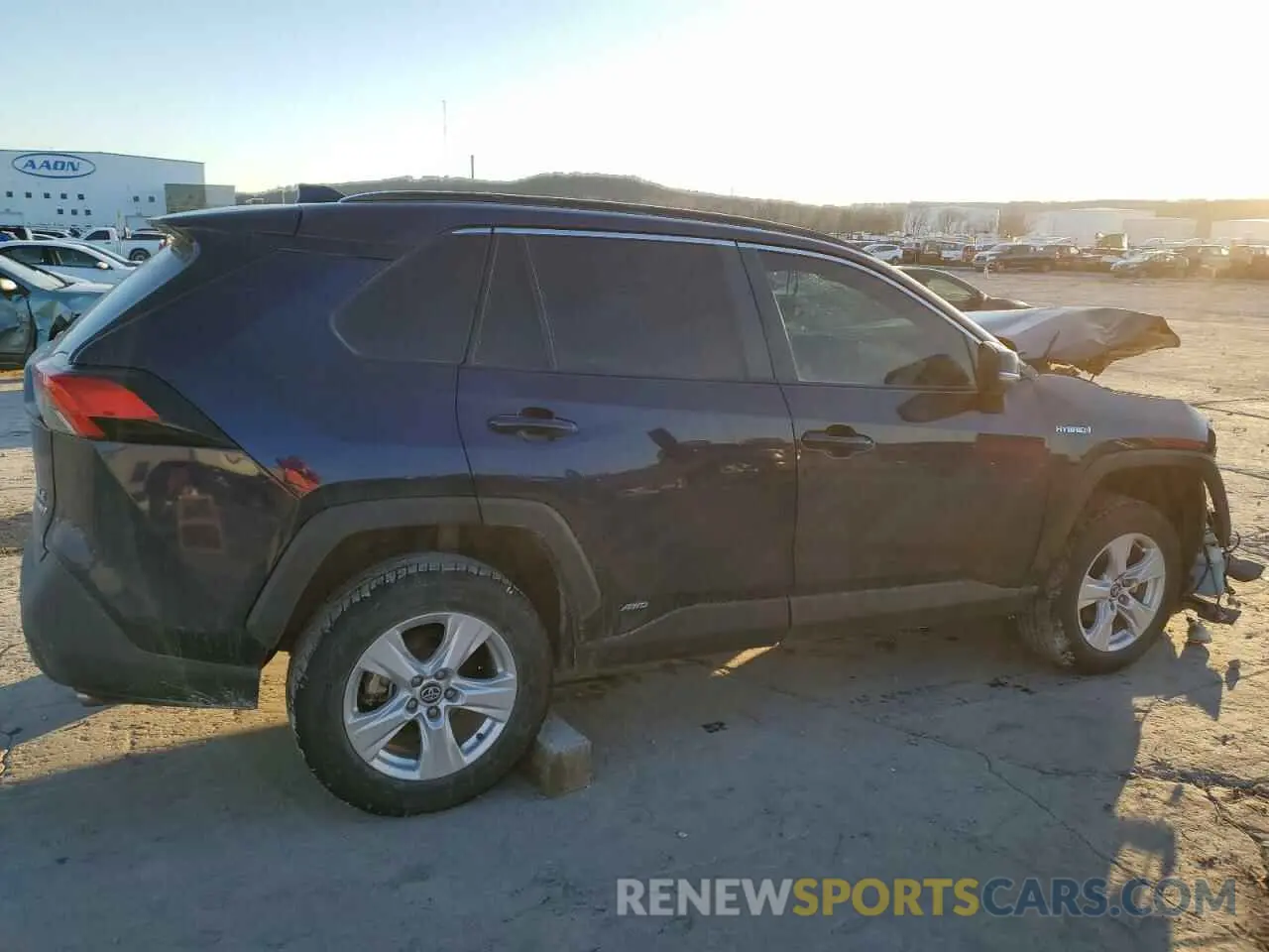 3 fotografías del automóvil dañado 2T3RWRFVXLW083045 TOYOTA RAV4 2020
