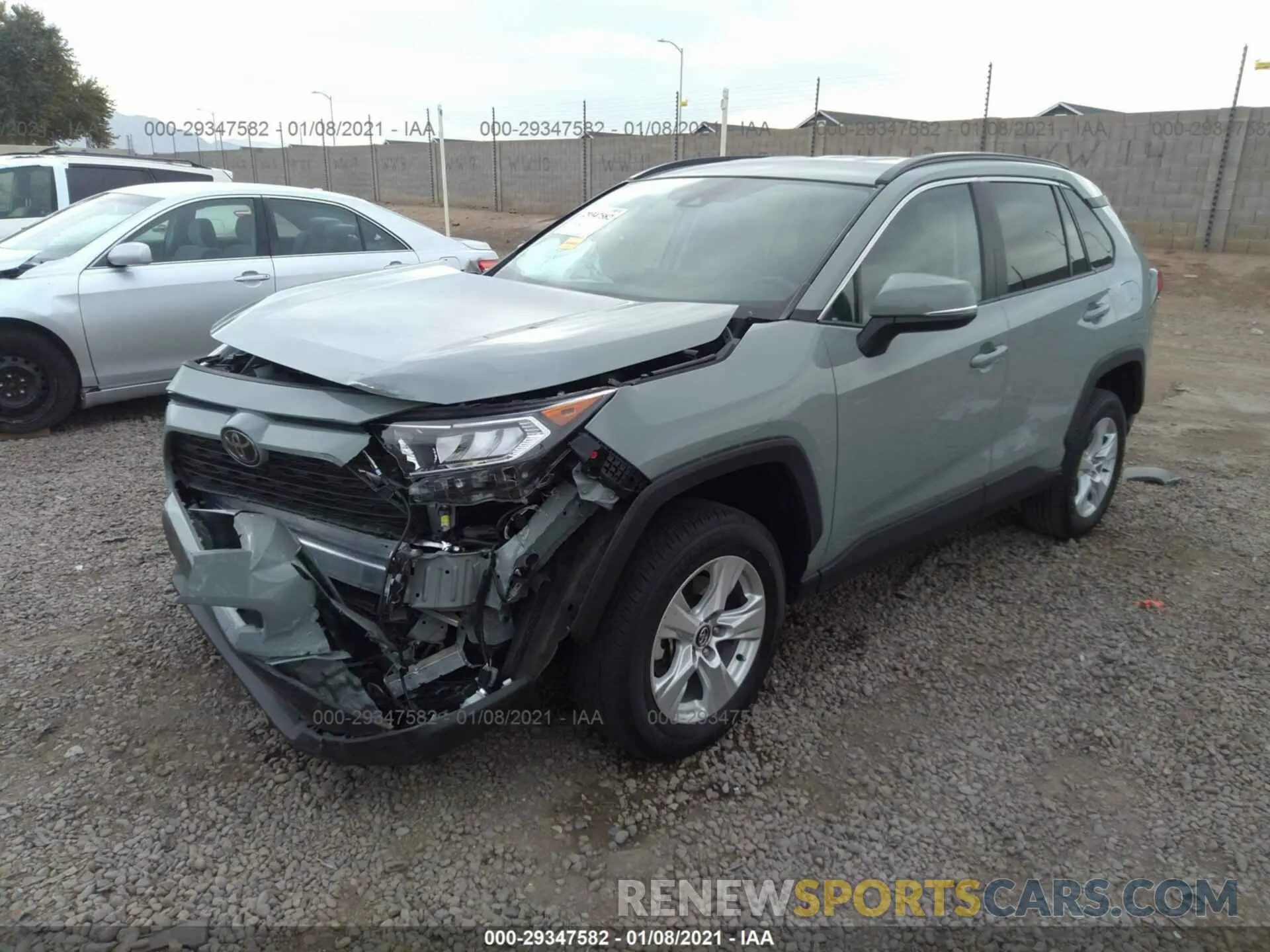 2 fotografías del automóvil dañado 2T3W1RFV0LC045083 TOYOTA RAV4 2020