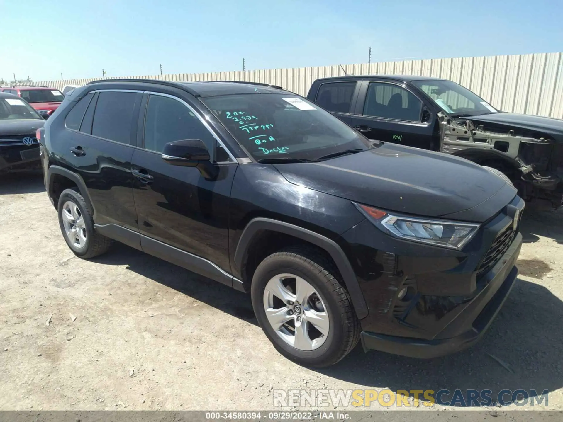 1 fotografías del automóvil dañado 2T3W1RFV0LC049988 TOYOTA RAV4 2020