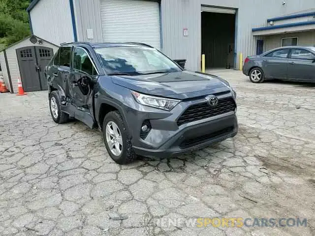 15 fotografías del automóvil dañado 2T3W1RFV0LC053295 TOYOTA RAV4 2020