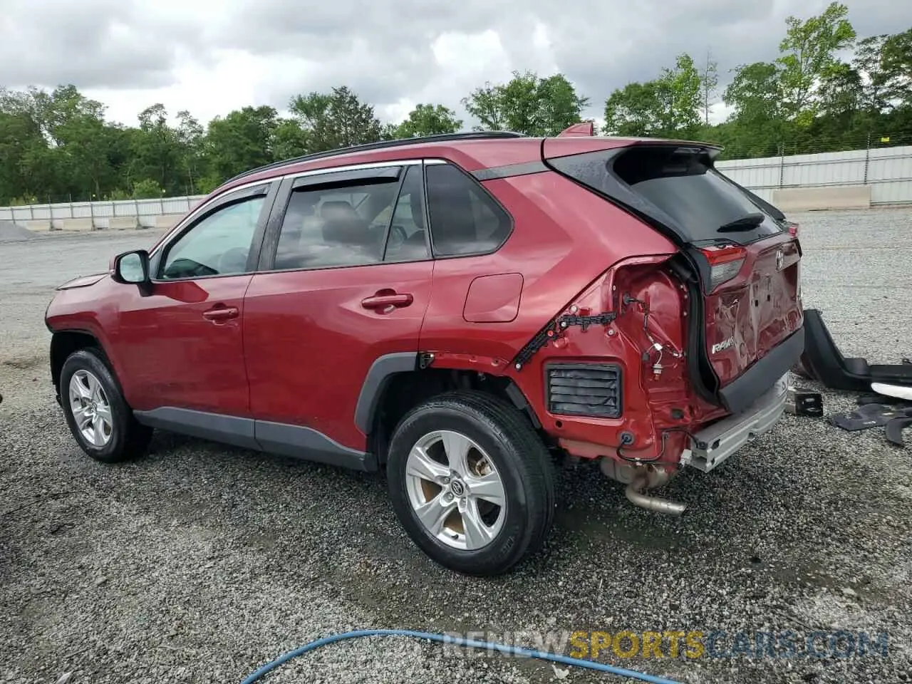 2 fotografías del automóvil dañado 2T3W1RFV0LW064022 TOYOTA RAV4 2020