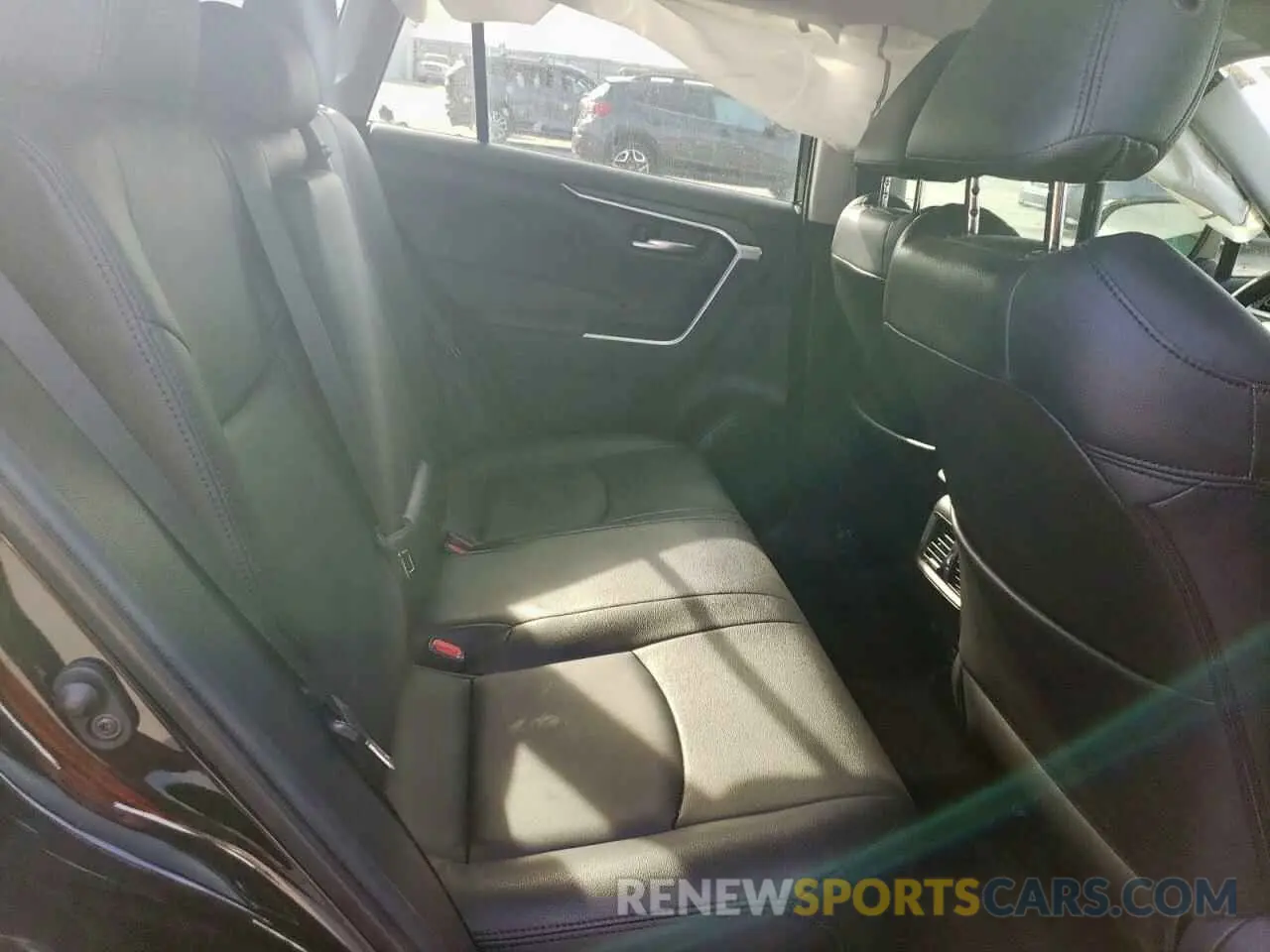 12 fotografías del automóvil dañado 2T3W1RFV0LW102364 TOYOTA RAV4 2020