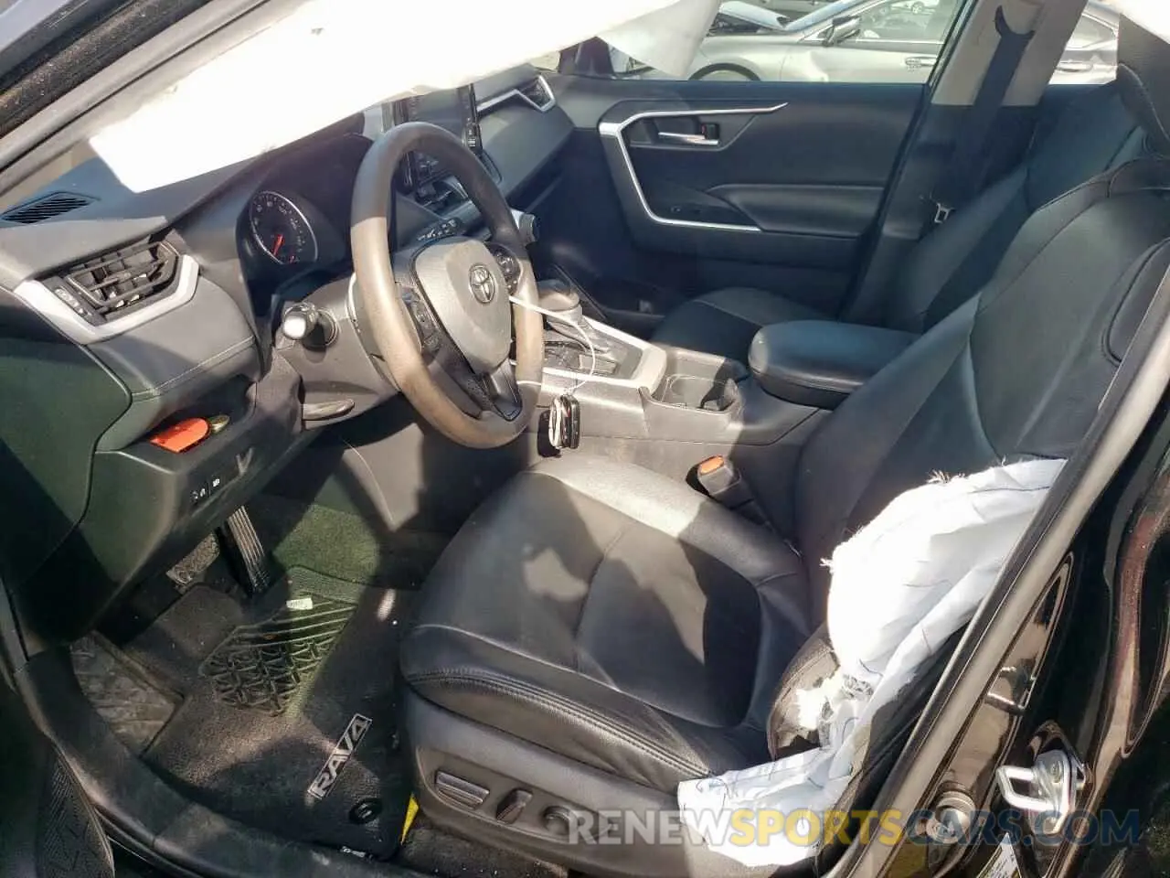 7 fotografías del automóvil dañado 2T3W1RFV0LW102364 TOYOTA RAV4 2020