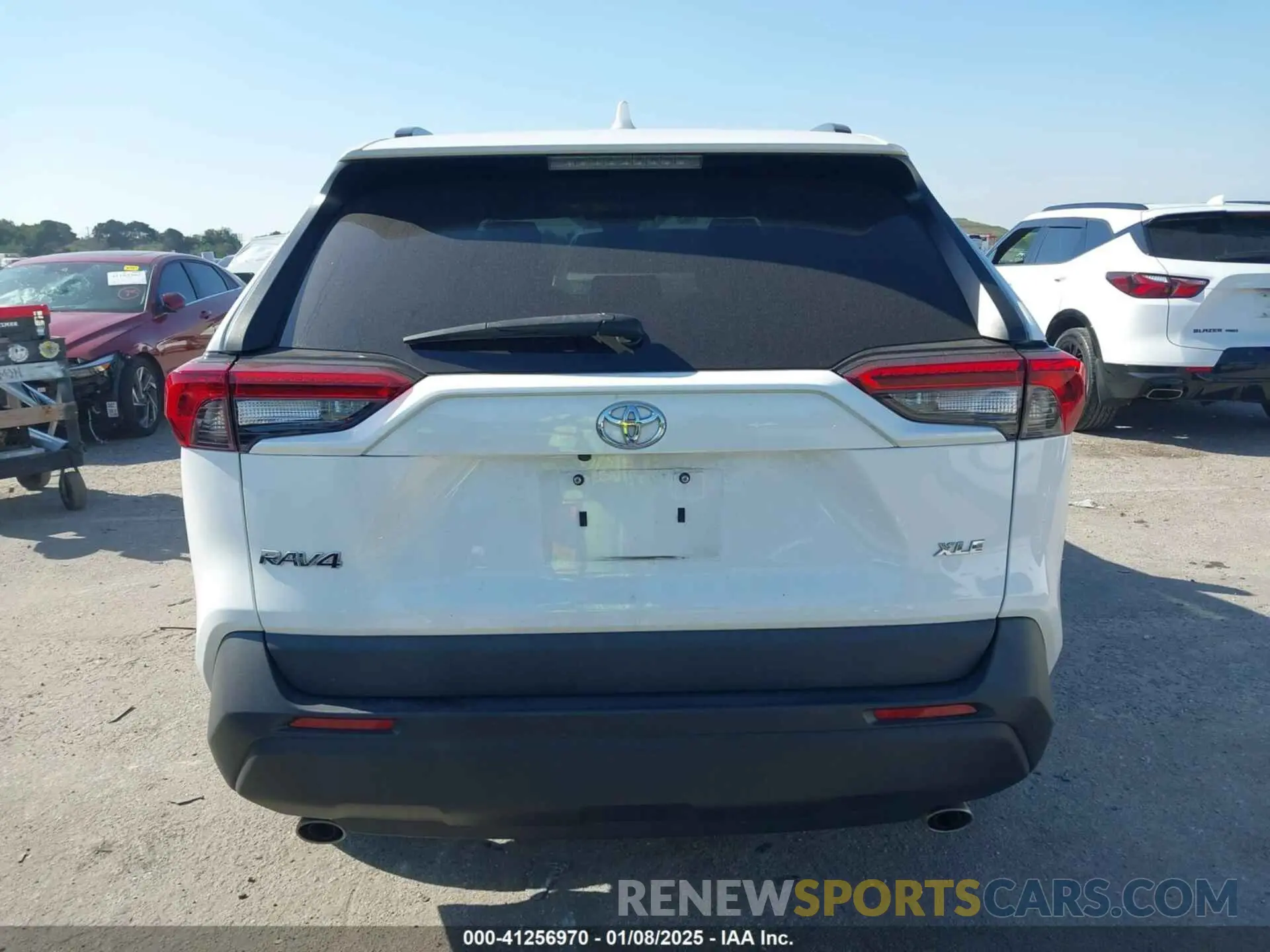17 fotografías del automóvil dañado 2T3W1RFV2LC047577 TOYOTA RAV4 2020