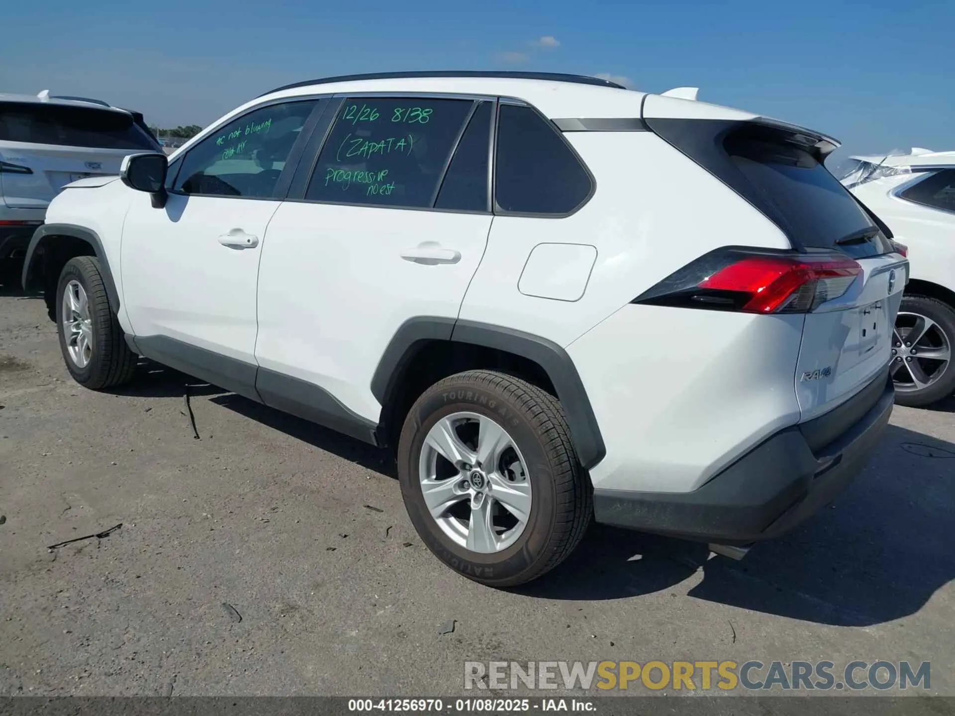 3 fotografías del automóvil dañado 2T3W1RFV2LC047577 TOYOTA RAV4 2020