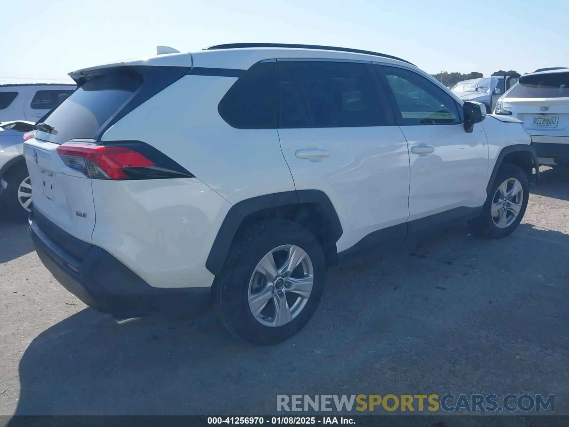 4 fotografías del automóvil dañado 2T3W1RFV2LC047577 TOYOTA RAV4 2020