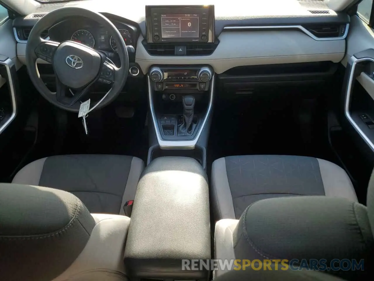 8 fotografías del automóvil dañado 2T3W1RFV2LC052018 TOYOTA RAV4 2020