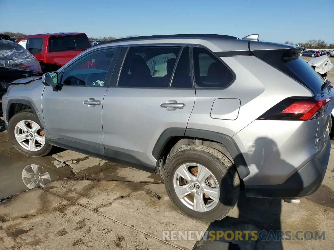 2 fotografías del automóvil dañado 2T3W1RFV2LC074228 TOYOTA RAV4 2020