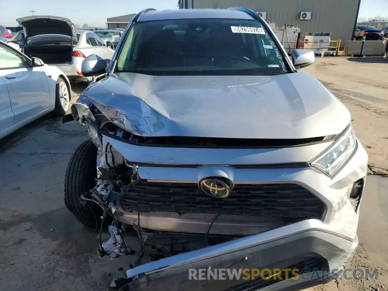 5 fotografías del automóvil dañado 2T3W1RFV2LC074228 TOYOTA RAV4 2020