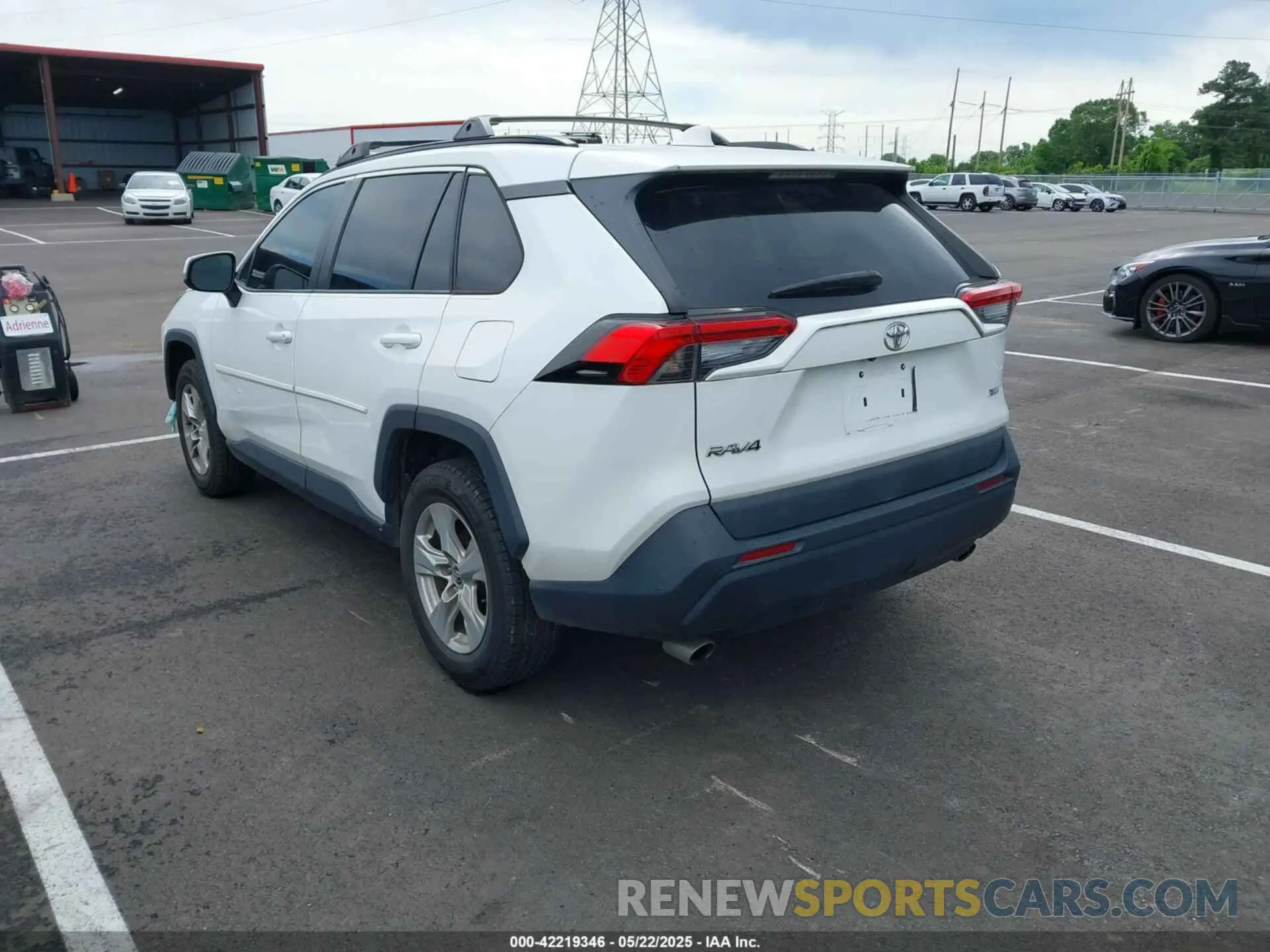 3 fotografías del automóvil dañado 2T3W1RFV2LW068363 TOYOTA RAV4 2020