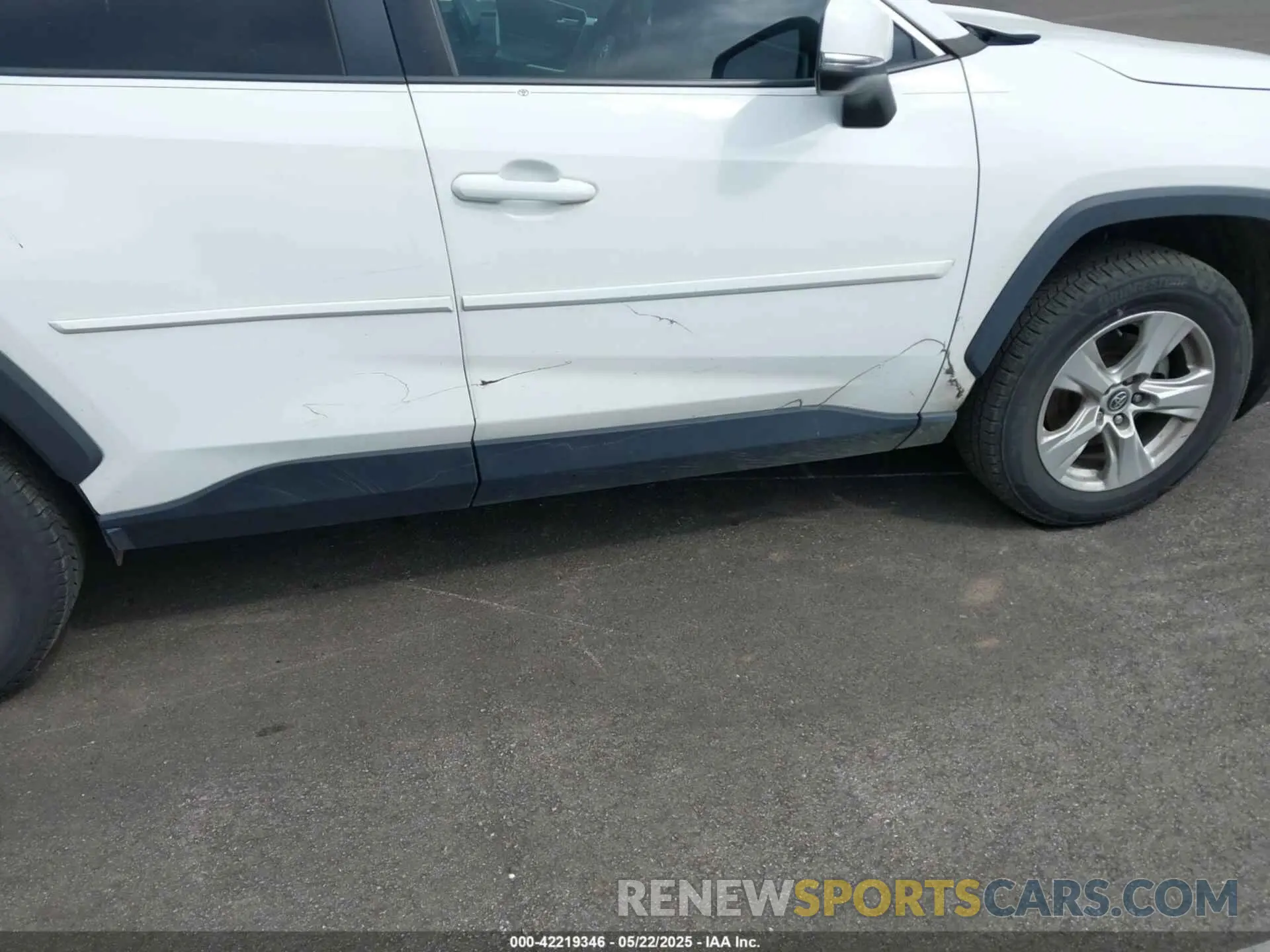6 fotografías del automóvil dañado 2T3W1RFV2LW068363 TOYOTA RAV4 2020
