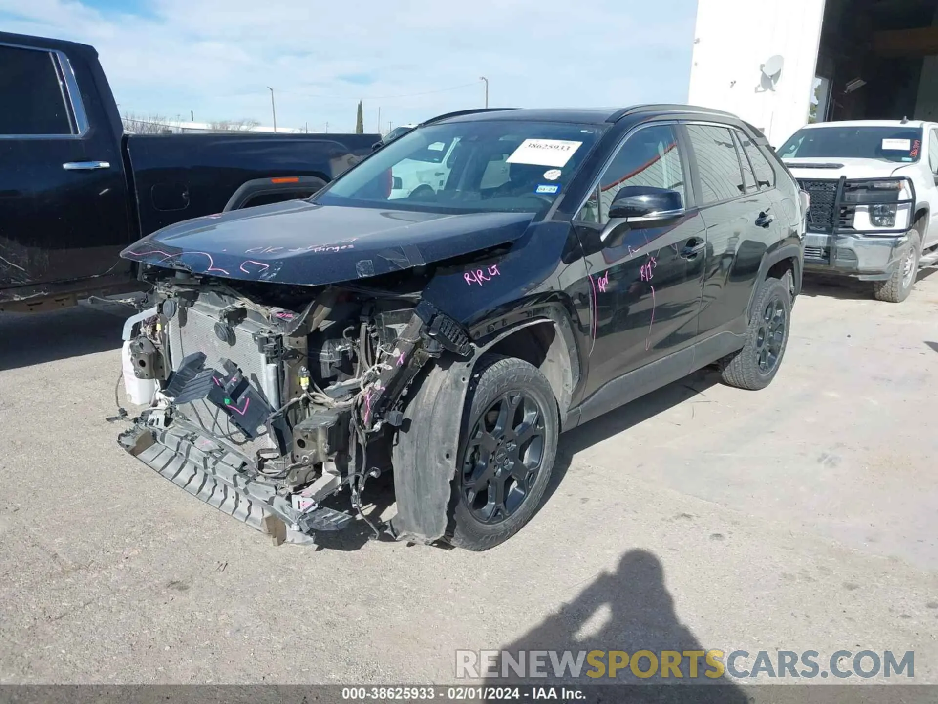 2 fotografías del automóvil dañado 2T3W1RFV2LW071974 TOYOTA RAV4 2020