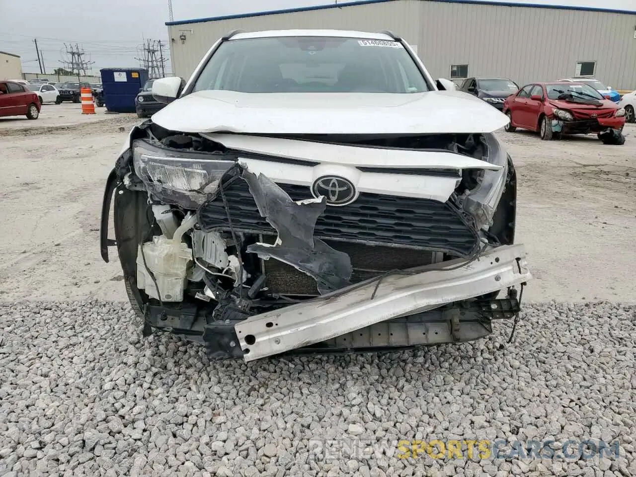 5 fotografías del automóvil dañado 2T3W1RFV3LC053808 TOYOTA RAV4 2020