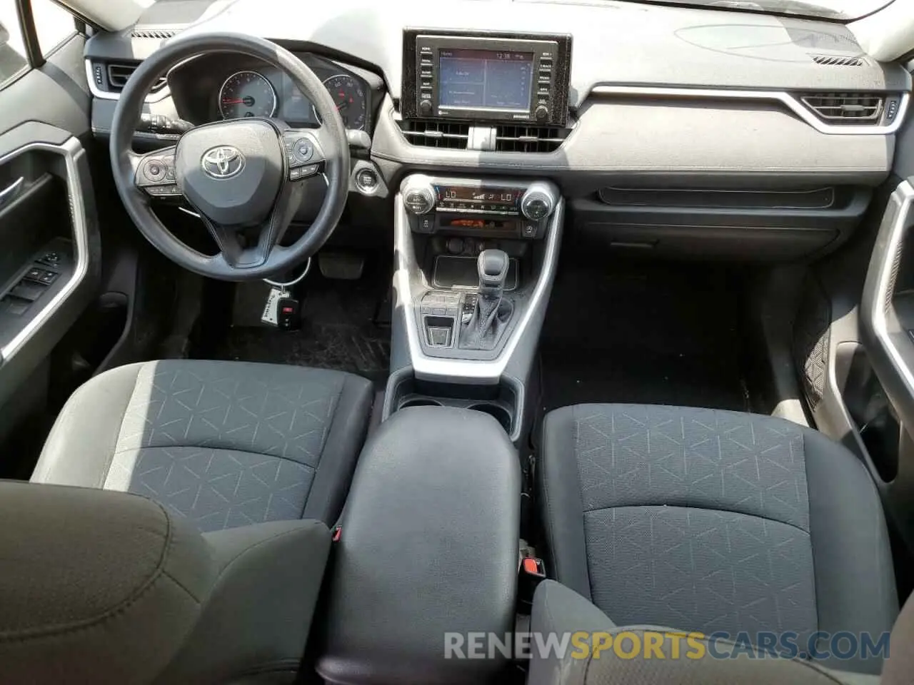 8 fotografías del automóvil dañado 2T3W1RFV4LC057916 TOYOTA RAV4 2020