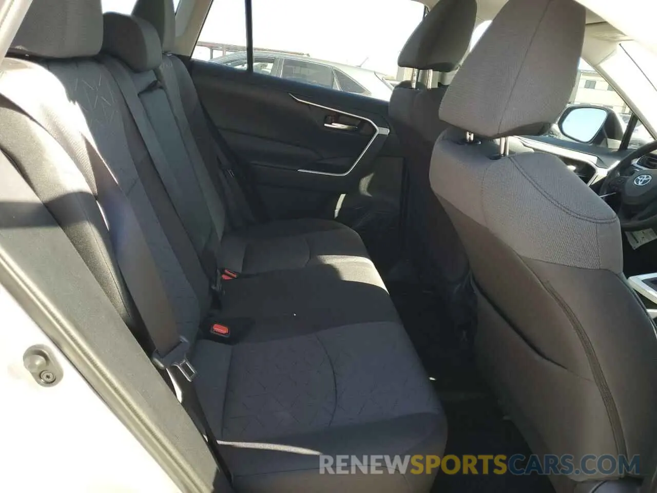 11 fotografías del automóvil dañado 2T3W1RFV5LC037805 TOYOTA RAV4 2020