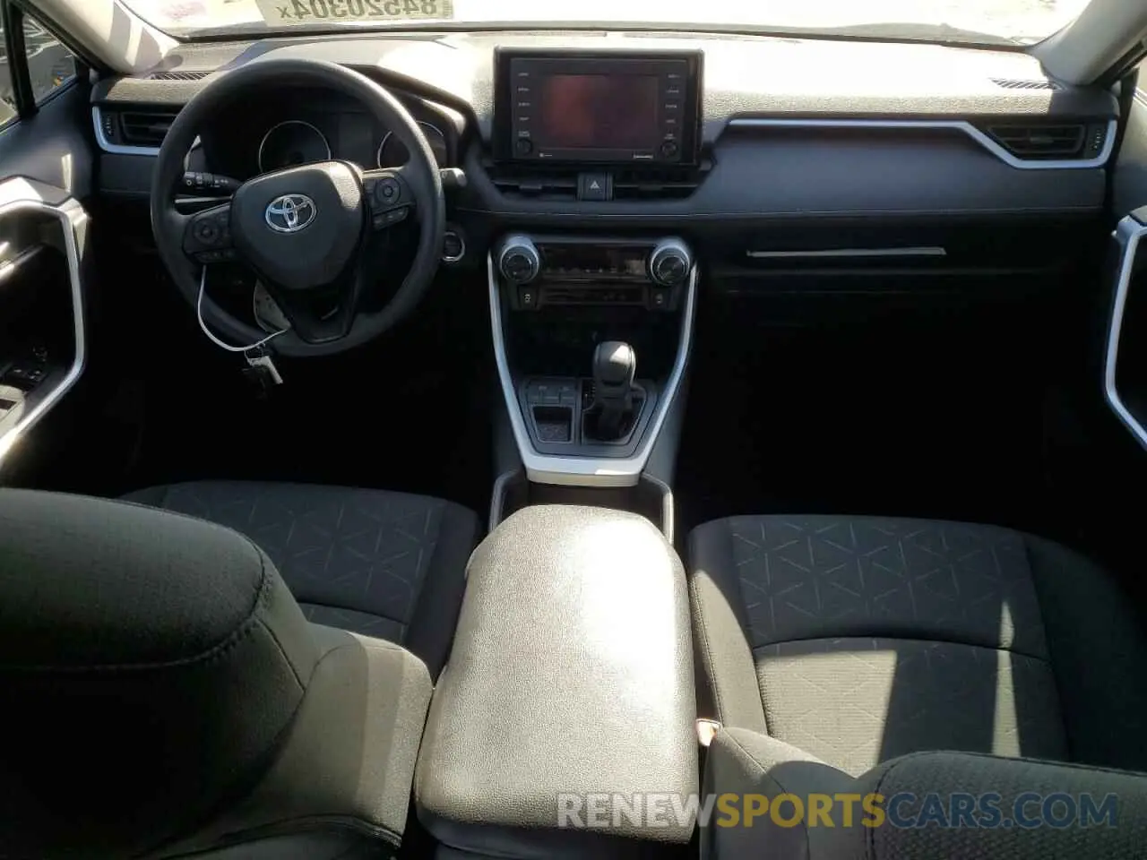 8 fotografías del automóvil dañado 2T3W1RFV5LC037805 TOYOTA RAV4 2020