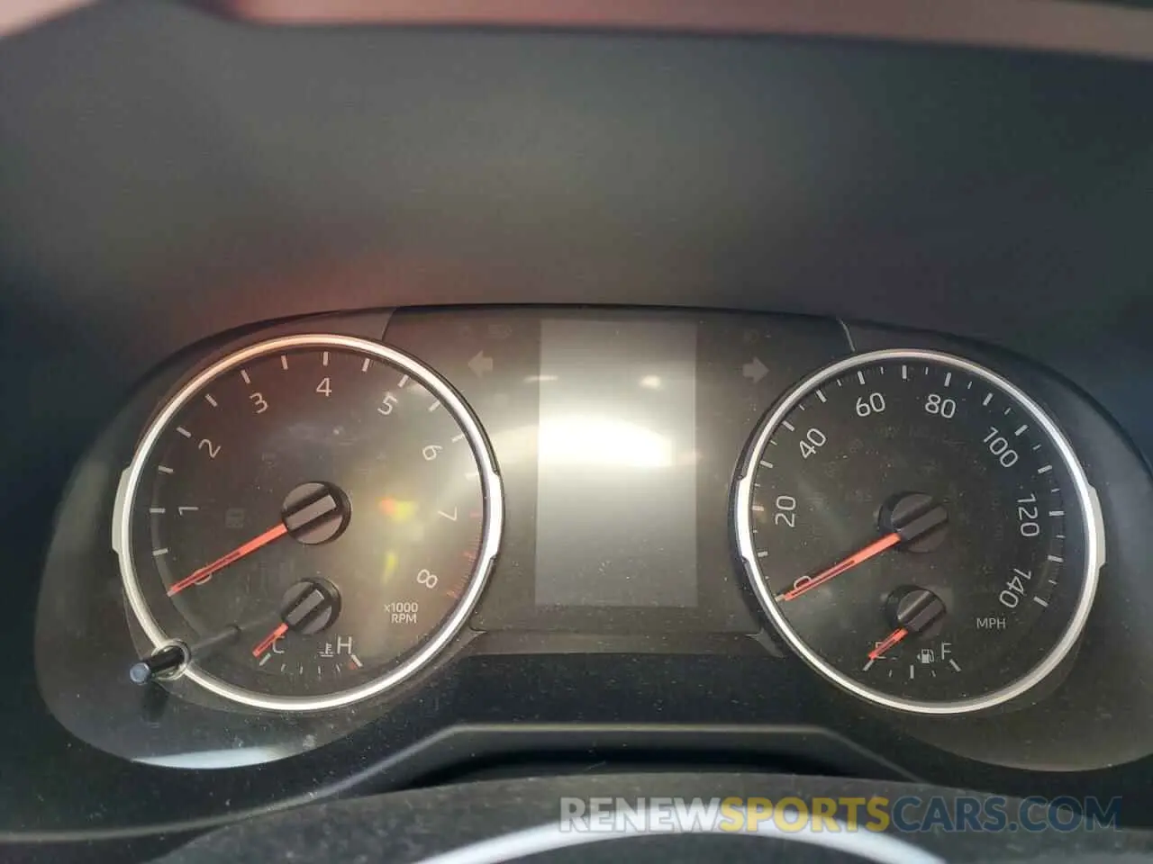 9 fotografías del automóvil dañado 2T3W1RFV5LC037805 TOYOTA RAV4 2020