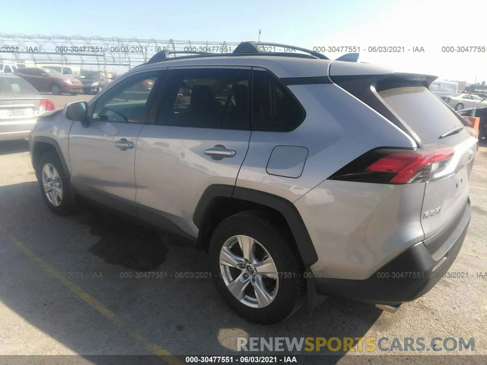 3 fotografías del automóvil dañado 2T3W1RFV5LW075744 TOYOTA RAV4 2020