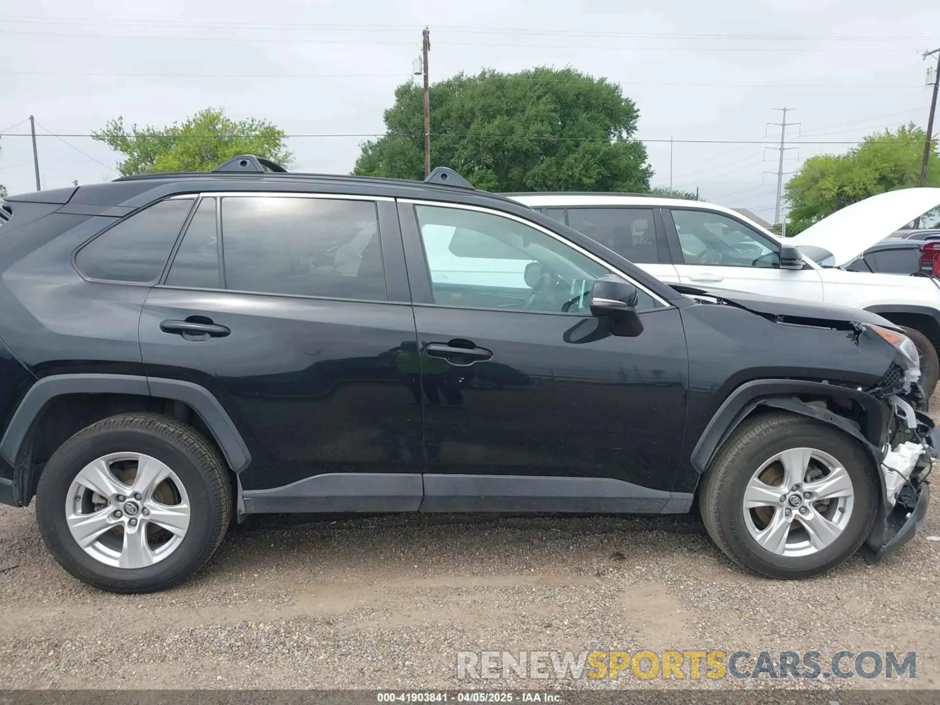 14 fotografías del automóvil dañado 2T3W1RFV5LW086338 TOYOTA RAV4 2020