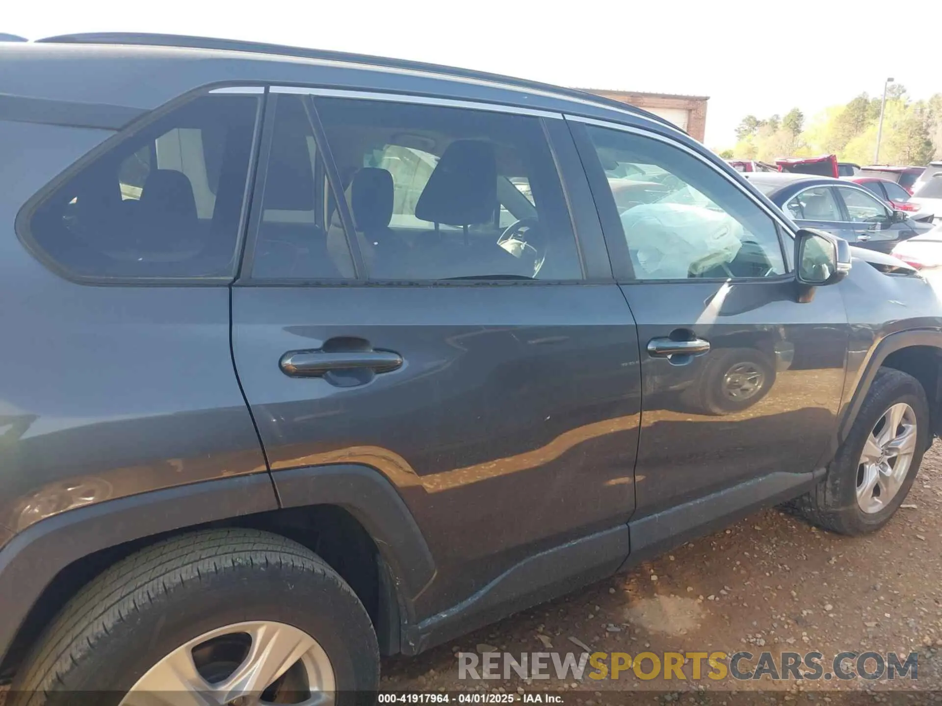 13 fotografías del automóvil dañado 2T3W1RFV5LW091541 TOYOTA RAV4 2020