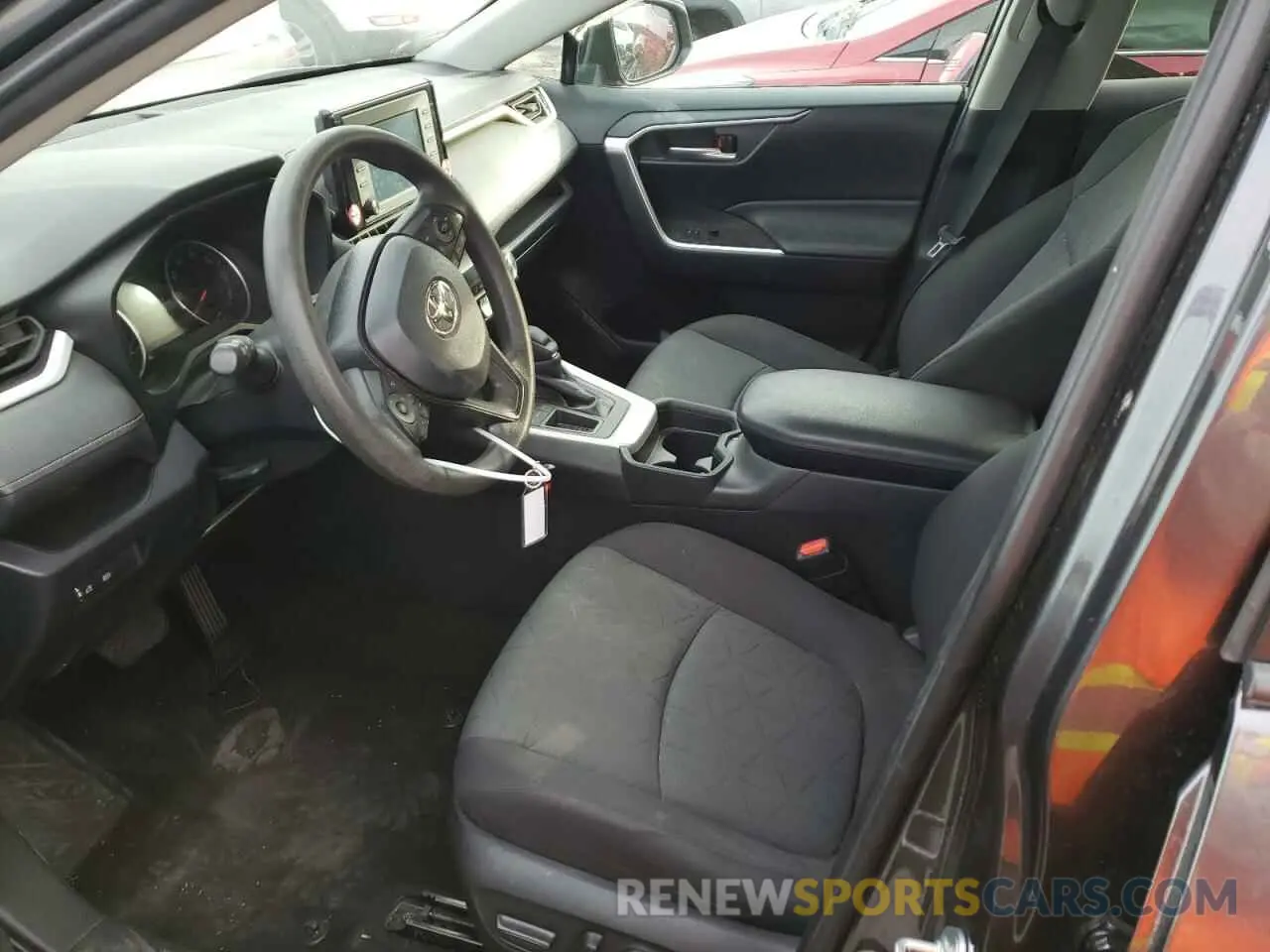 7 fotografías del automóvil dañado 2T3W1RFV6LC058727 TOYOTA RAV4 2020