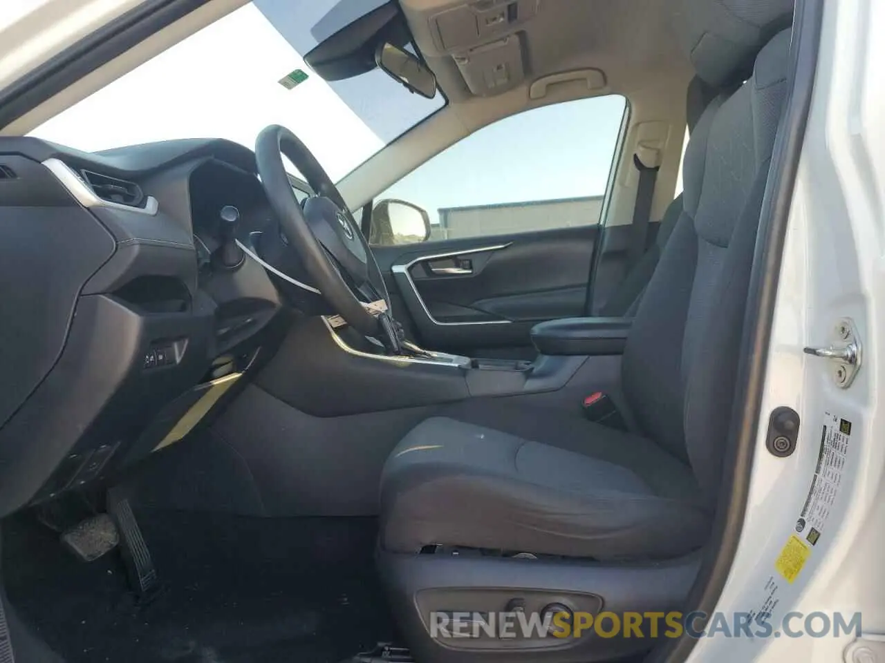 7 fotografías del automóvil dañado 2T3W1RFV6LW093458 TOYOTA RAV4 2020