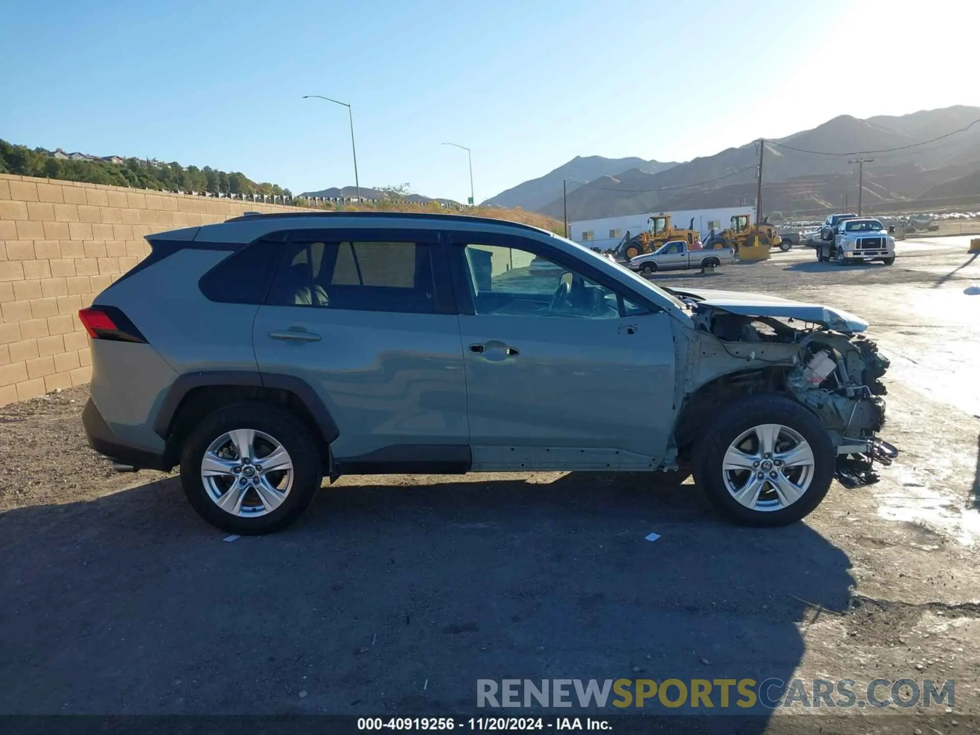 14 fotografías del automóvil dañado 2T3W1RFV7LC045954 TOYOTA RAV4 2020
