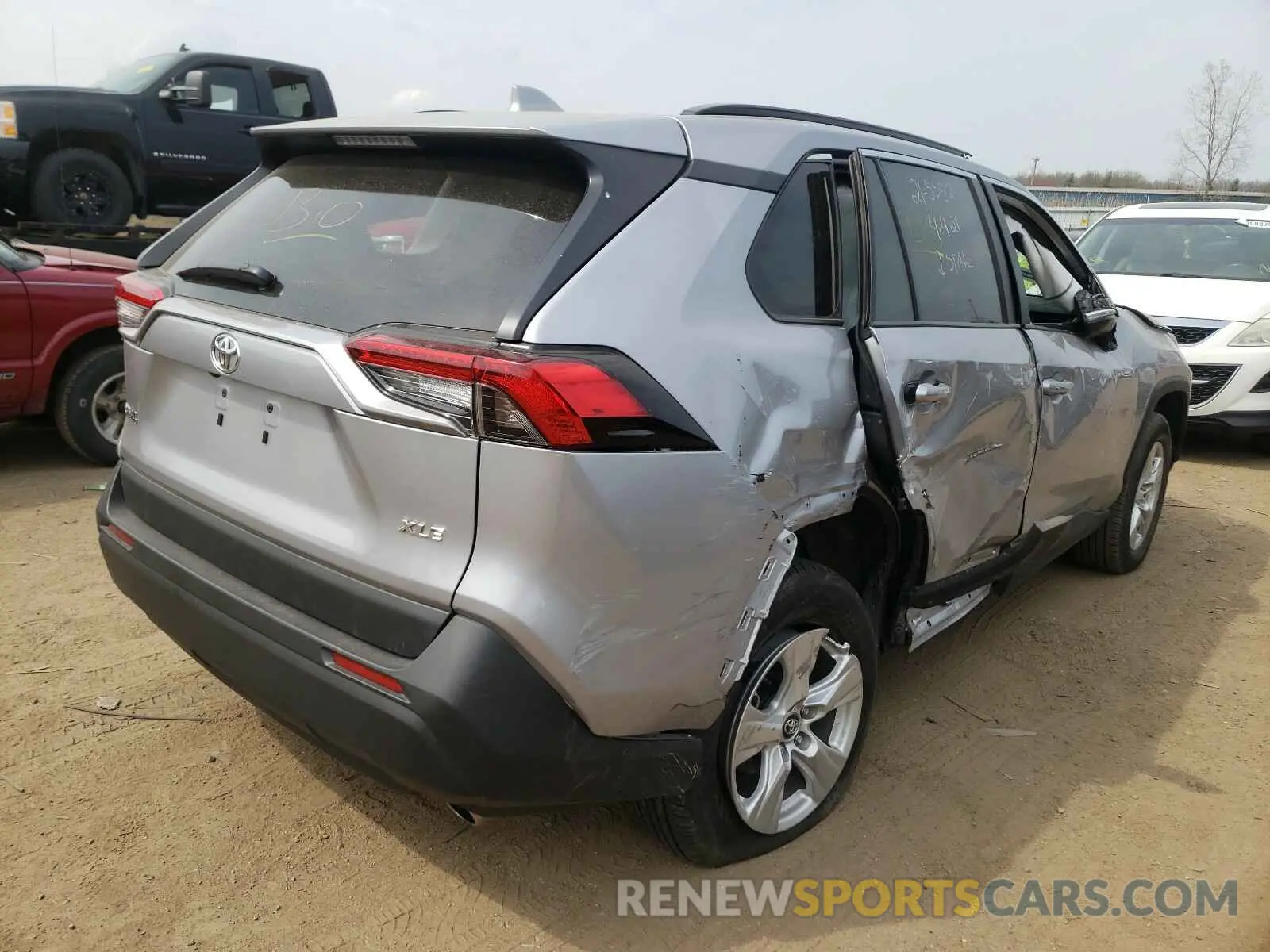 4 fotografías del automóvil dañado 2T3W1RFV7LC051642 TOYOTA RAV4 2020