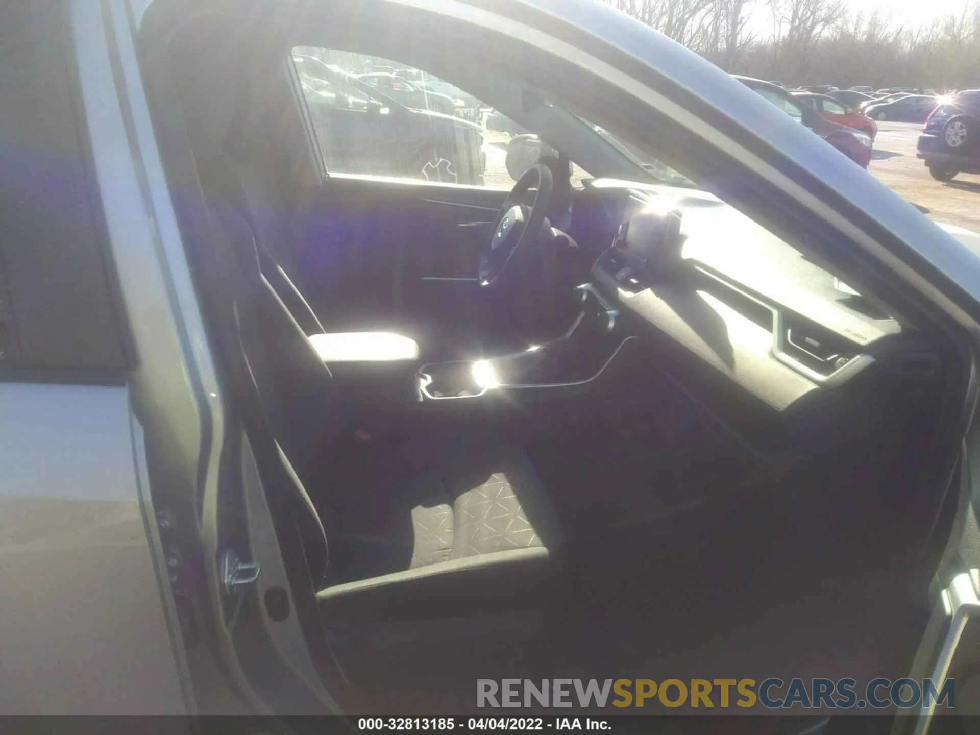 5 fotografías del automóvil dañado 2T3W1RFV7LC055383 TOYOTA RAV4 2020