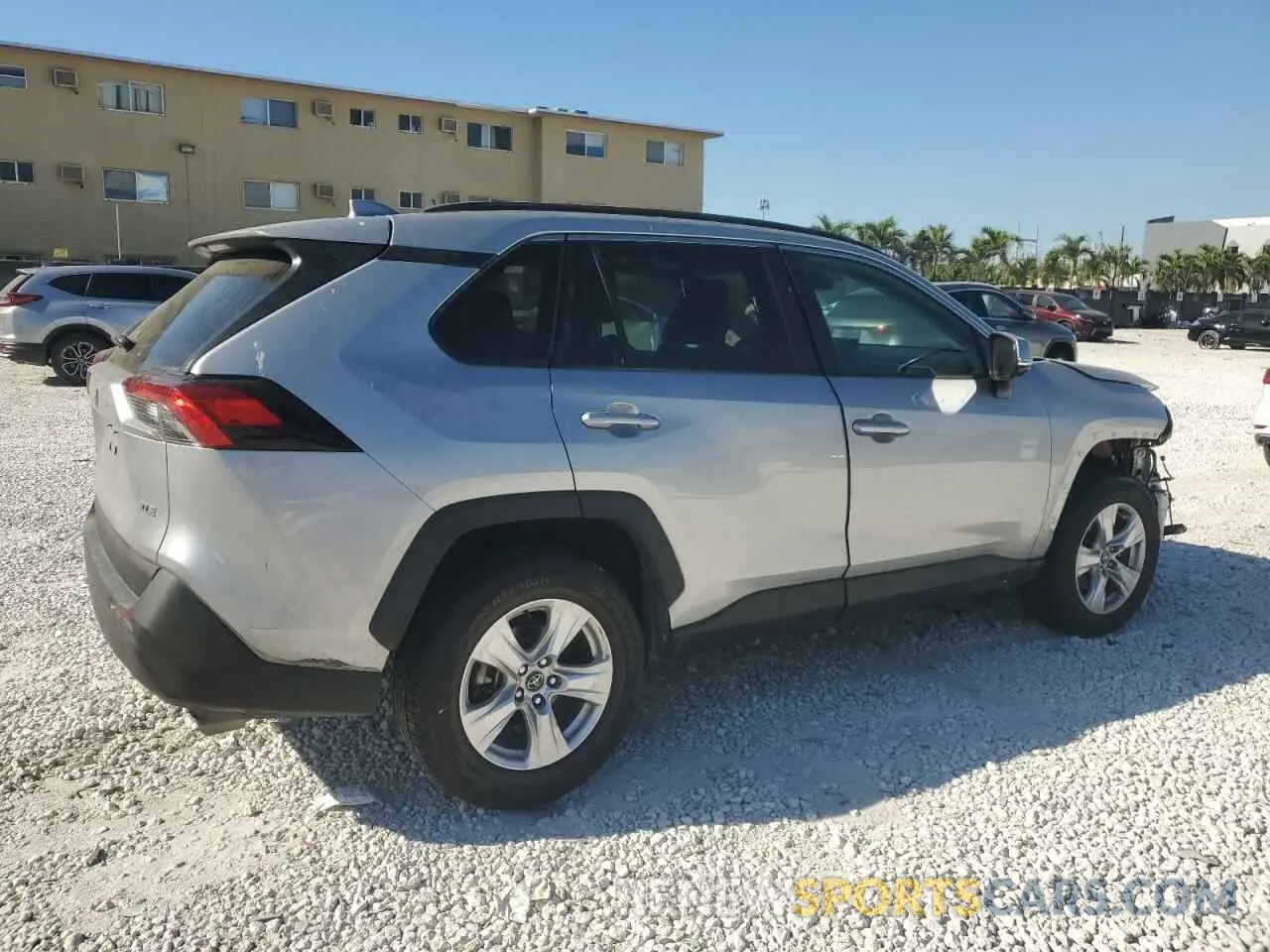 3 fotografías del automóvil dañado 2T3W1RFV8LC034719 TOYOTA RAV4 2020