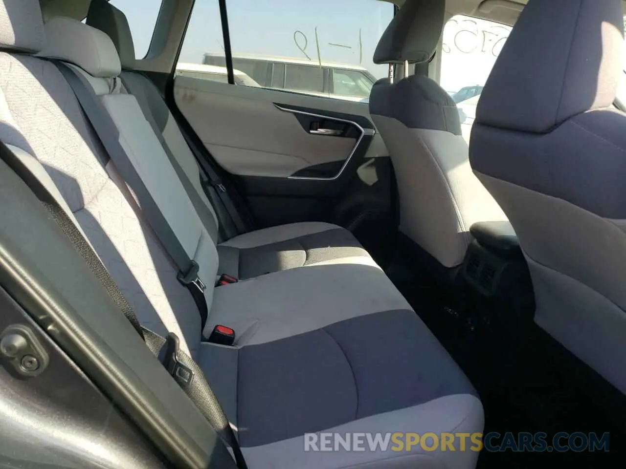 6 fotografías del automóvil dañado 2T3W1RFV8LW065435 TOYOTA RAV4 2020