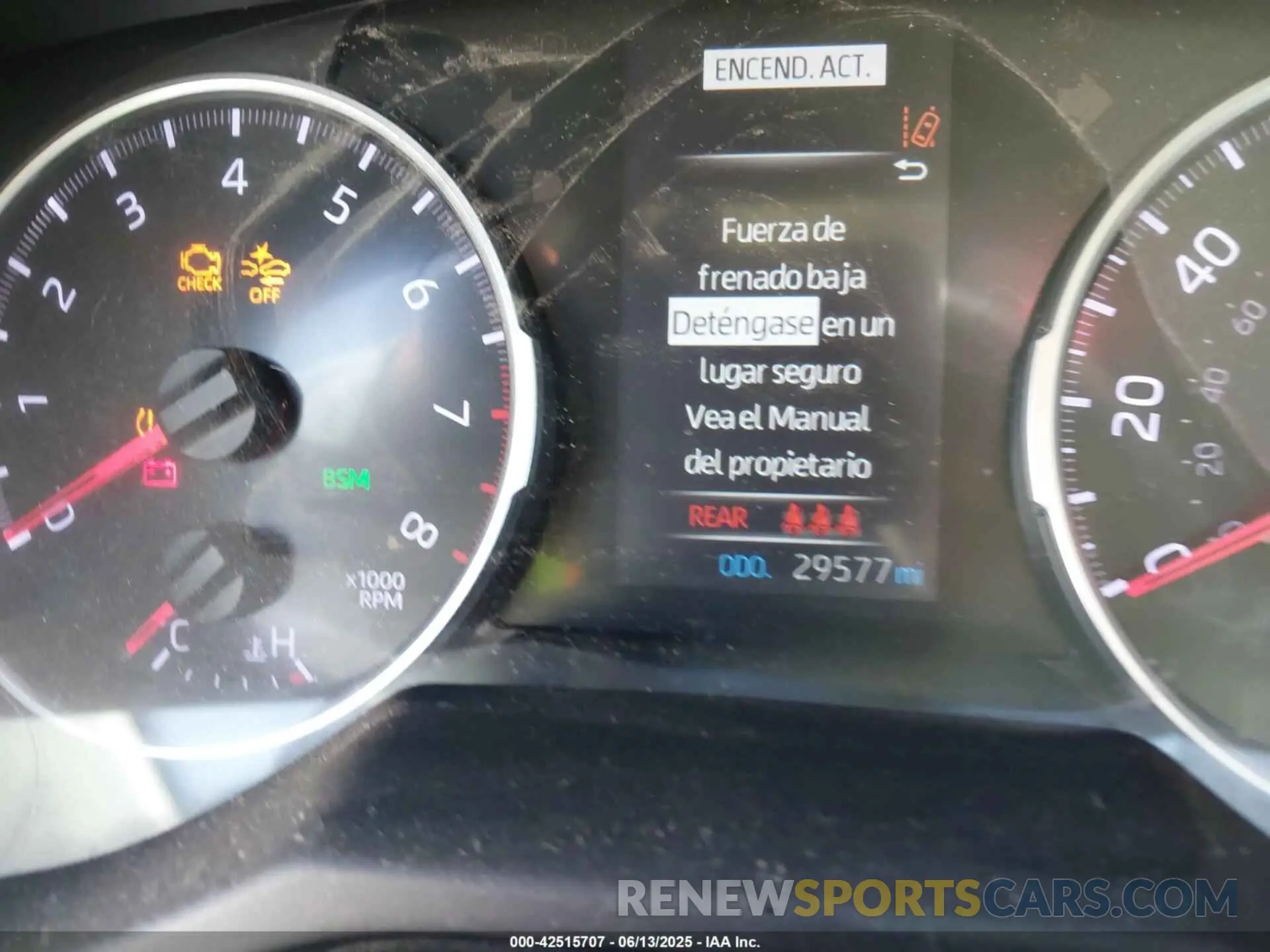 15 fotografías del automóvil dañado 2T3W1RFV8LW079304 TOYOTA RAV4 2020