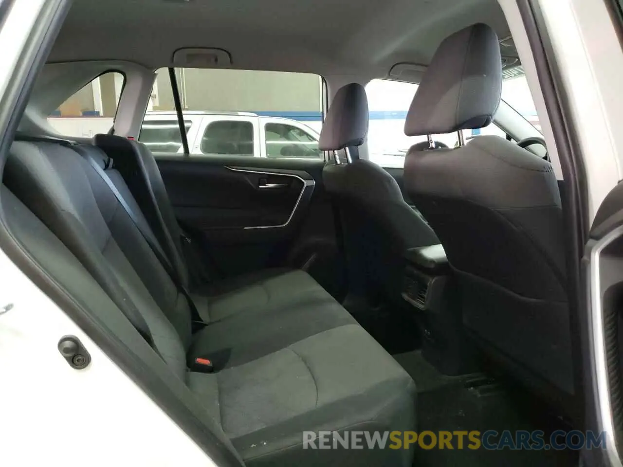 6 fotografías del automóvil dañado 2T3W1RFVXLC039842 TOYOTA RAV4 2020