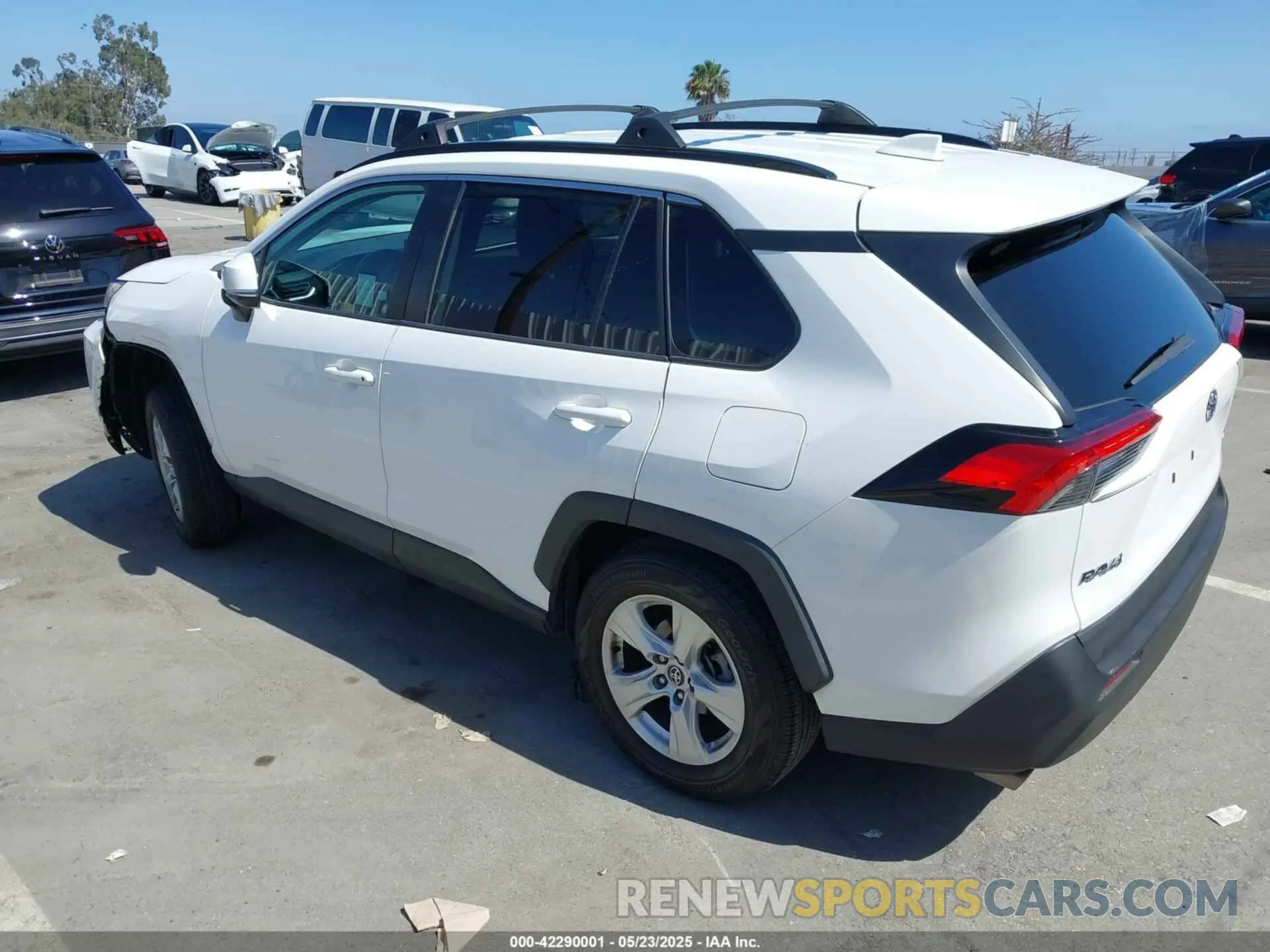 3 fotografías del automóvil dañado 2T3W1RFVXLC040120 TOYOTA RAV4 2020