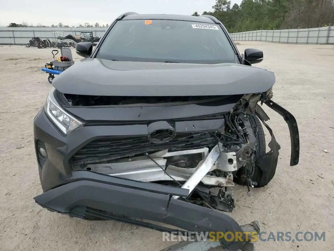 5 fotografías del automóvil dañado 2T3W1RFVXLC069553 TOYOTA RAV4 2020