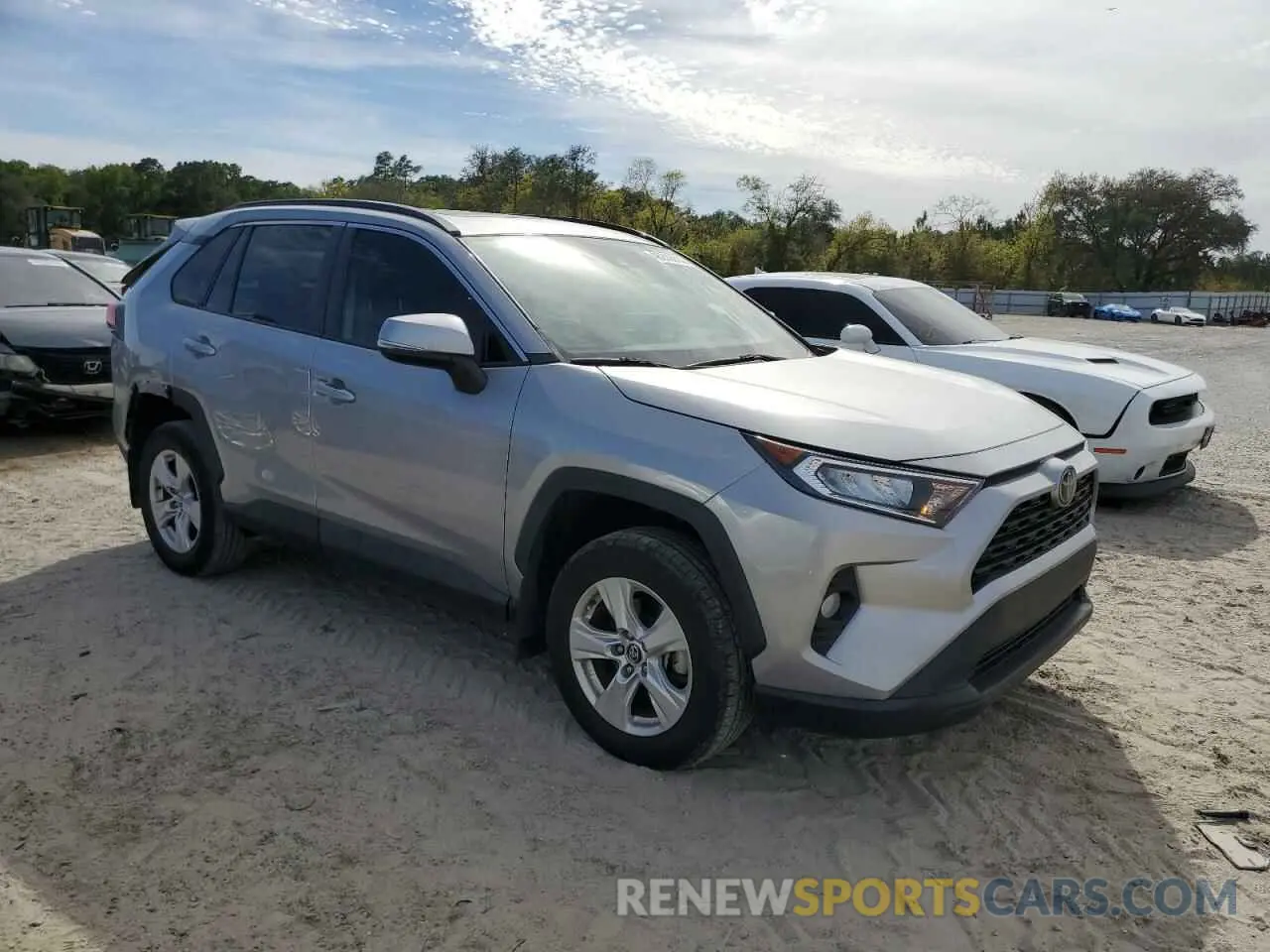 4 fotografías del automóvil dañado 2T3W1RFVXLC069813 TOYOTA RAV4 2020