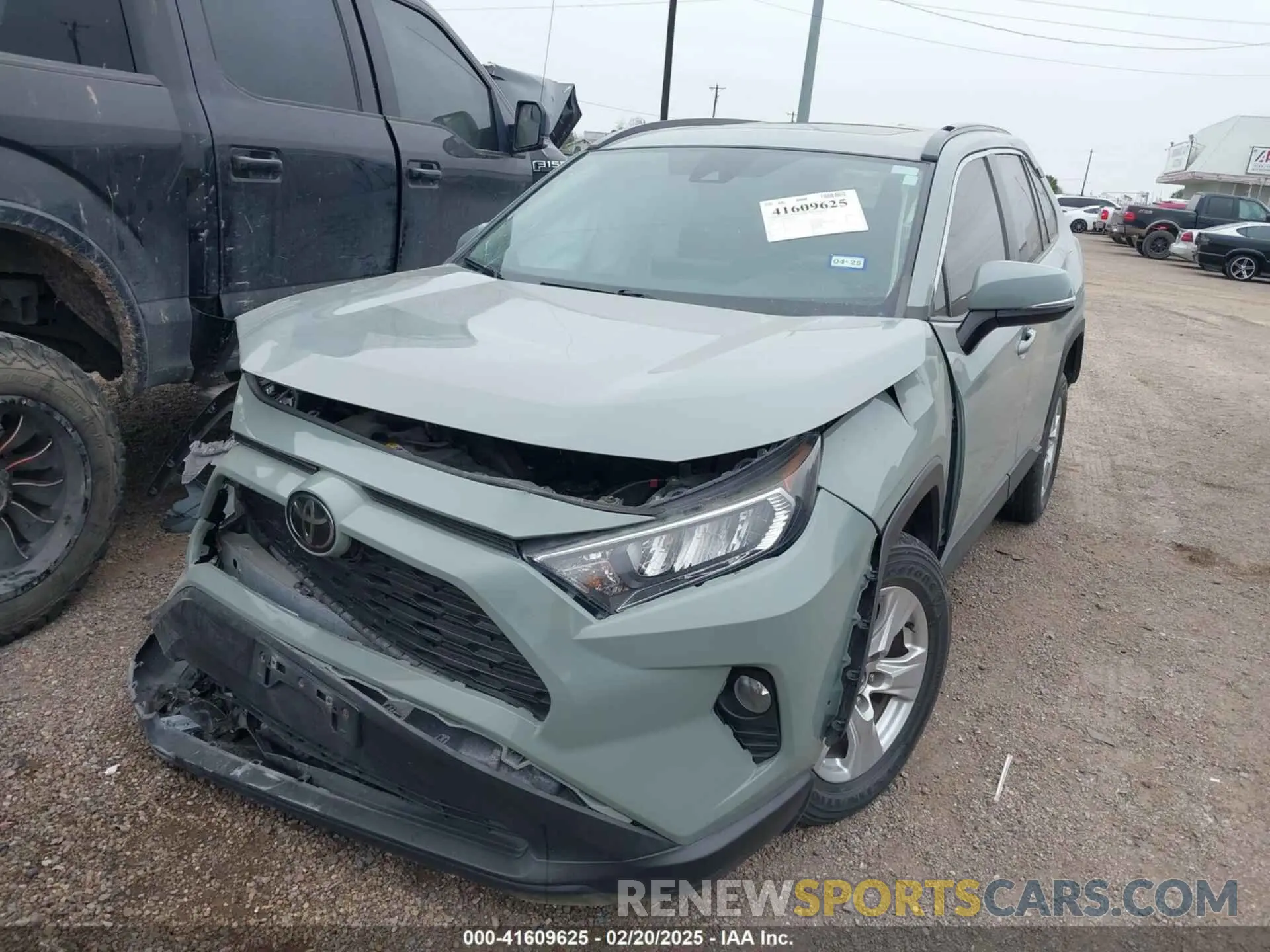 2 fotografías del automóvil dañado 2T3W1RFVXLW076954 TOYOTA RAV4 2020