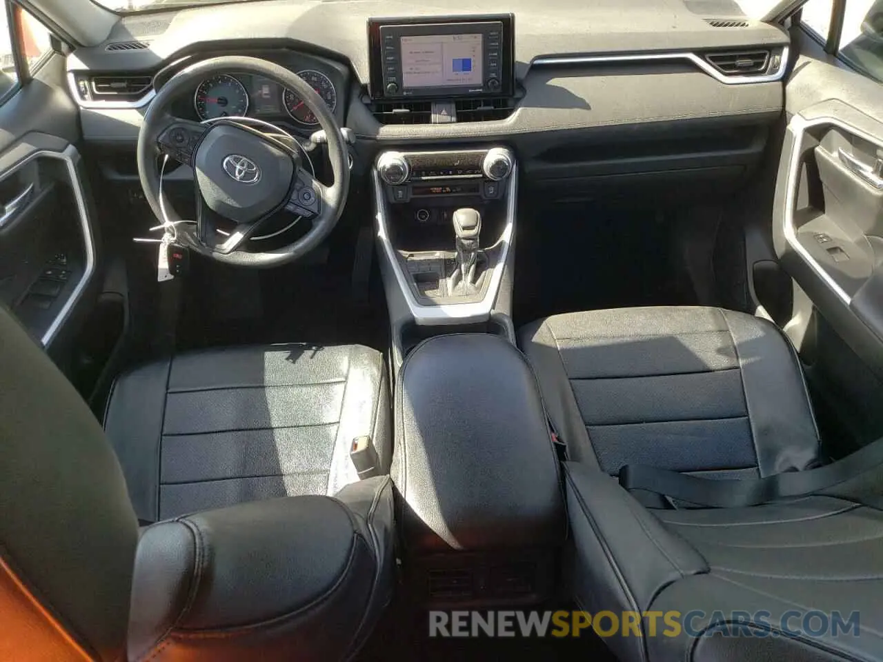8 fotografías del automóvil dañado 2T3W1RFVXLW084911 TOYOTA RAV4 2020